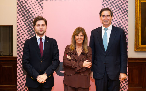 Apresenta&ccedil;&atilde;o do Estudo Anual do Setor da Comunica&ccedil;&atilde;o e dos Public Affairs &ndash; Estudo APECOM desenvolvido com a InformaDB